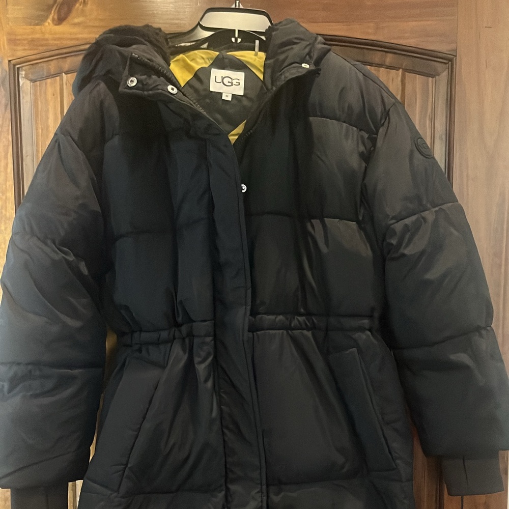 NWT UGG PUFFER COAT